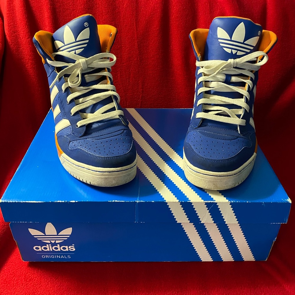 Adidas Originals Size 12 Classics blue and orange